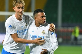 问鼎在线入口 -政治知识竞赛活动策划方案