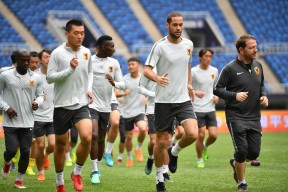 问鼎app下载 -里程碑夜！马德里竞技队长鼓劲；欧篮联转会期刷纪录；压力陡增；球探报告显示潜力的简单介绍