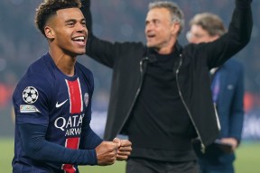 问鼎在线入口 -巴黎圣日耳曼发布备战花絮，国际比赛日调整名单，德国杯任务艰巨，心理建设被强调的简单介绍